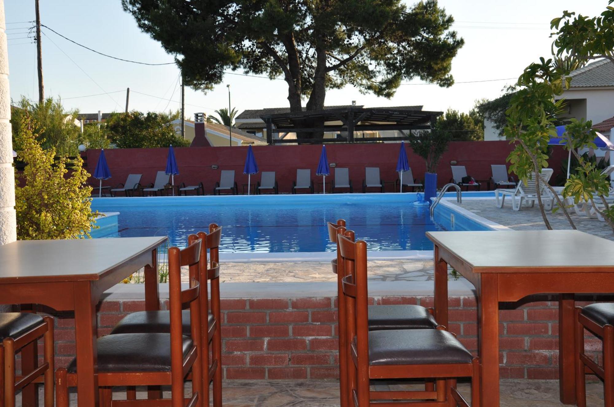 Tassos Apartments Corfu  외부 사진
